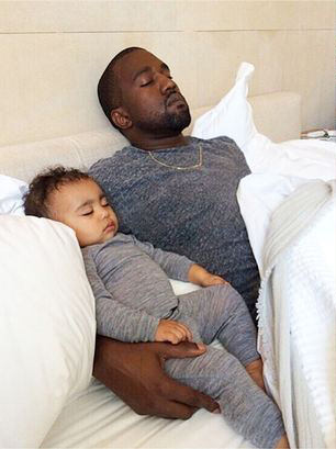 KanyeandNorthCouch